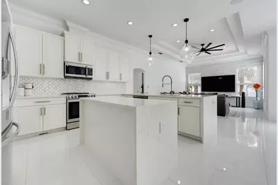 1389 SW Bayshore Boulevard, Port Saint Lucie, FL 34983 - Photo 18