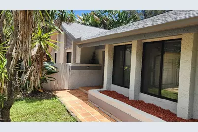 8421 SW 39th Court, Davie, FL 33328 - Photo 2