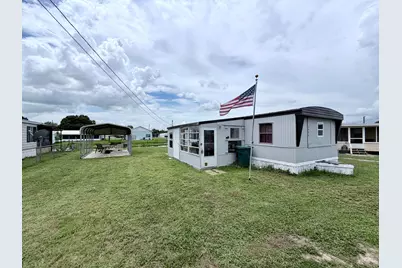 1404 Hunter Road, Okeechobee, FL 34974 - Photo 1