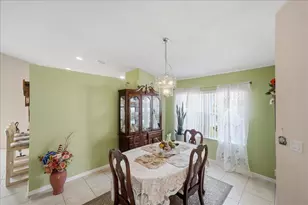 401 SW Lake Forest Way, Port Saint Lucie, FL 34986 - Photo 4