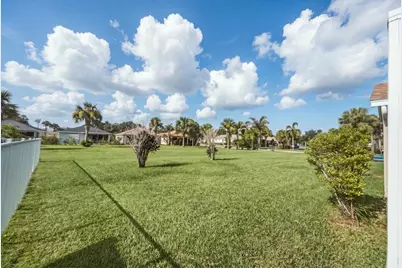401 SW Lake Forest Way, Port Saint Lucie, FL 34986 - Photo 26