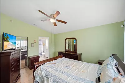 401 SW Lake Forest Way, Port Saint Lucie, FL 34986 - Photo 18