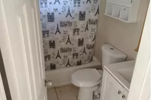 2023 SW 29th Ave, Fort Lauderdale, FL 33312 - Photo 10