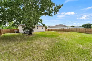 8525 101st Ct, Vero Beach, FL 32967 - Photo 36
