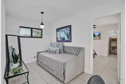 3672 NW 18th Avenue, Oakland Park, FL 33309 - Photo 18