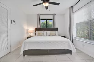 3672 NW 18th Ave, Oakland Park, FL 33309 - Photo 22