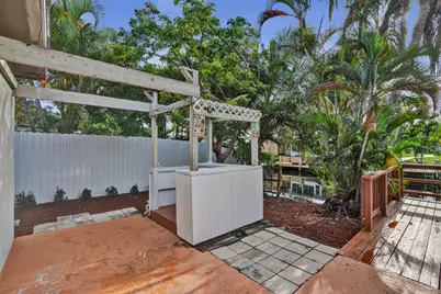 3672 NW 18th Avenue, Oakland Park, FL 33309 - Photo 34