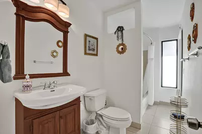 3672 NW 18th Avenue, Oakland Park, FL 33309 - Photo 28
