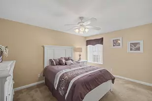 10617 SW Hartwick Dr, Port Saint Lucie, FL 34987 - Photo 18