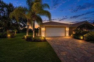 10617 SW Hartwick Dr, Port Saint Lucie, FL 34987 - Photo 2