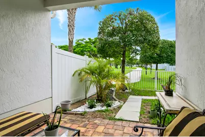 50 Palm Lane, Royal Palm Beach, FL 33411 - Photo 6