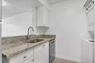1341 SE 3rd Ave, Dania Beach, FL 33004 - Photo 2