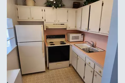 3322 Cynthia Lane #208, Lake Worth, FL 33461 - Photo 6