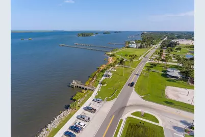 664 Vocelle Avenue, Sebastian, FL 32958 - Photo 36