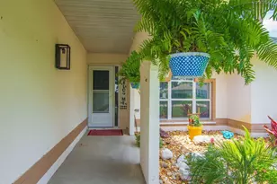 664 Vocelle Ave, Sebastian, FL 32958 - Photo 2