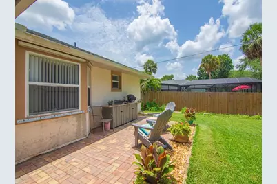 664 Vocelle Avenue, Sebastian, FL 32958 - Photo 28