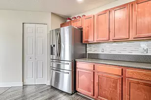 6427 Adriatic Way, West Palm Beach, FL 33413 - Photo 8