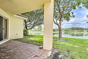 6427 Adriatic Way, West Palm Beach, FL 33413 - Photo 18