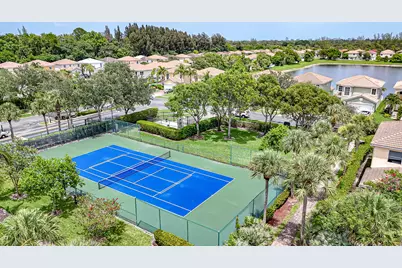 6427 Adriatic Way, West Palm Beach, FL 33413 - Photo 24