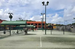 620 Tennis Club Dr, Fort Lauderdale, FL 33311 - Photo 28