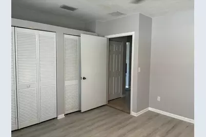 202 SW Crescent Avenue, Port Saint Lucie, FL 34984 - Photo 18