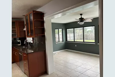 202 SW Crescent Avenue, Port Saint Lucie, FL 34984 - Photo 42