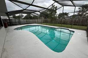 202 SW Crescent Ave, Port Saint Lucie, FL 34984 - Photo 24