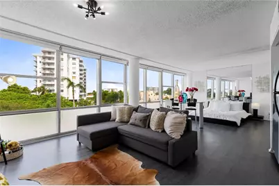 900 Bay Drive #303, Miami Beach, FL 33141 - Photo 2