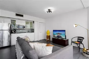 900 Bay Dr, Miami Beach, FL 33141 - Photo 4