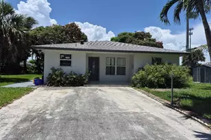 2222 NE 3rd Ave, Delray Beach, FL 33444 - Photo 1
