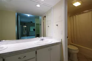 1700 Embassy Dr, West Palm Beach, FL 33401 - Photo 8