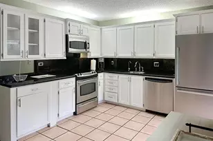 1700 Embassy Dr, West Palm Beach, FL 33401 - Photo 4