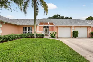 873 Lake Orchid Cir, Vero Beach, FL 32962 - Photo 2