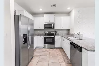 11044 SW Vasari Way, Port Saint Lucie, FL 34987 - Photo 8