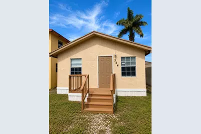 324 SW 8th Street, Belle Glade, FL 33430 - Photo 1