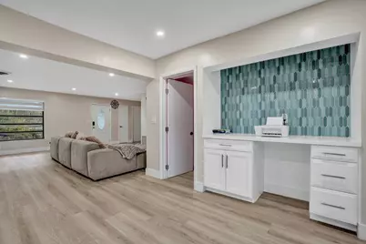 885 Azalea Court, Plantation, FL 33317 - Photo 8