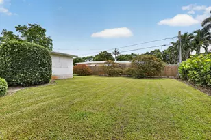 520 Beachwood Ln, Plantation, FL 33317 - Photo 10