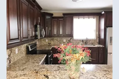 1295 Weeping Willow Way #1295, Hollywood, FL 33019 - Photo 2