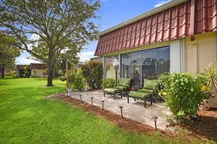 352 Covered Bridge Blvd, Greenacres, FL 33467 - Photo 24