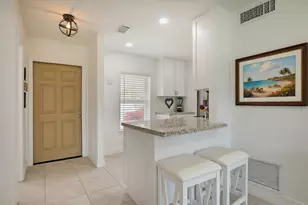 352 Covered Bridge Blvd, Greenacres, FL 33467 - Photo 12