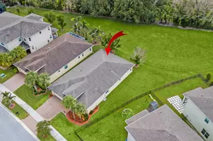 1332 NW Leonardo Cir, Port Saint Lucie, FL 34986 - Photo 32