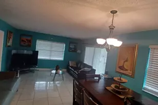 2998 E Sunrise Lakes Dr E, Sunrise, FL 33322 - Photo 12