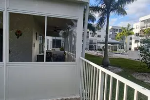 2998 E Sunrise Lakes Dr E, Sunrise, FL 33322 - Photo 4