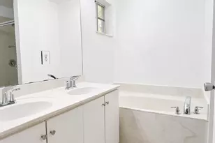 6007 SW 19th St, North Lauderdale, FL 33068 - Photo 6