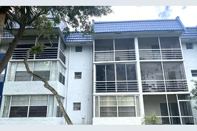 3160 Holiday Springs Boulevard #7-311, Margate, FL 33063 - Photo 2