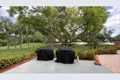 3160 Holiday Springs Boulevard #7-311, Margate, FL 33063 - Photo 36