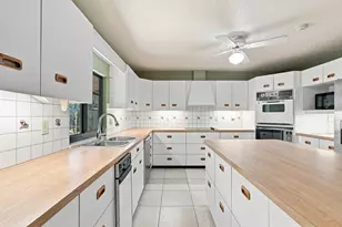 2381 SW Bayshore Blvd, Port Saint Lucie, FL 34984 - Photo 34