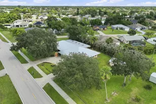 2381 SW Bayshore Blvd, Port Saint Lucie, FL 34984 - Photo 2