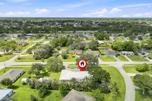 2381 SW Bayshore Blvd, Port Saint Lucie, FL 34984 - Photo 20