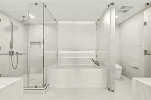 900 N Ocean Blvd N, Pompano Beach, FL 33062 - Photo 22